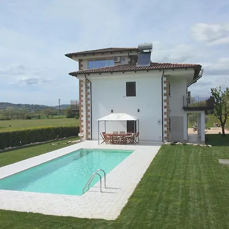 Villa Mariarosaria - Esclusiva Con Piscina